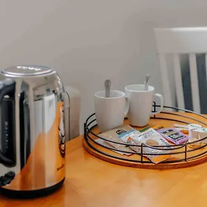 https://lovely-cosy-annex-by-the-sea.bournemouth-hotels.org